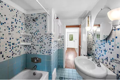 48 Fairview St A/K/A 15 Shaw St, East Longmeadow, MA 01028 - Photo 15