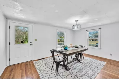 48 Fairview St A/K/A 15 Shaw St, East Longmeadow, MA 01028 - Photo 11