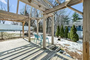 48 Fairview St A/K/A 15 Shaw St, East Longmeadow, MA 01028 - Photo 23