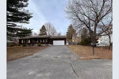 15 Harmon Ave, East Longmeadow, MA 01028 - Photo 1