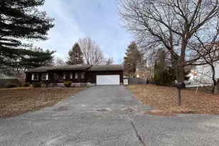 15 Harmon Ave, East Longmeadow, MA 01028 - Photo 1