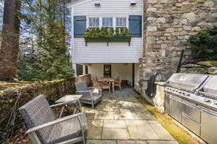 25 Longmeadow Rd, Wellesley, MA 02482 - Photo 39