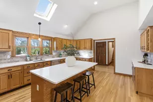 58 Kelleher St, Marlborough, MA 01752 - Photo 3