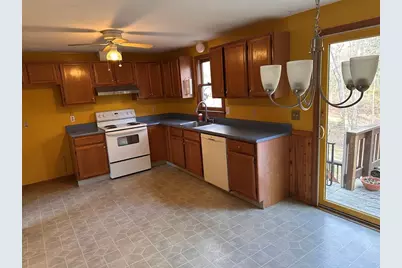 16 Reed Farm Rd, Lakeville, MA 02347 - Photo 3