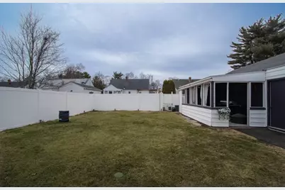 1128 Page Blvd, Springfield, MA 01104 - Photo 33