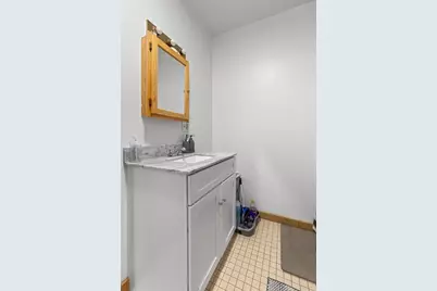 100-102 Main St #3, Gloucester, MA 01930 - Photo 11