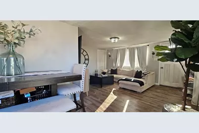 18 Massasoit Ave, Brockton, MA 02302 - Photo 11