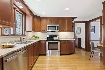 38 Morgan Avenue, Wakefield, MA 01880 - Photo 9