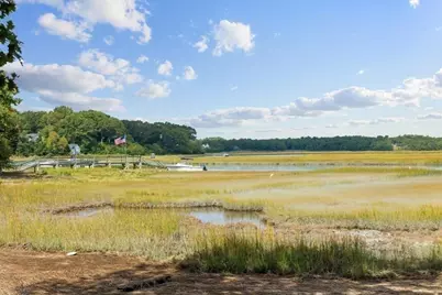 39 Bay Pond Rd, Duxbury, MA 02332 - Photo 3