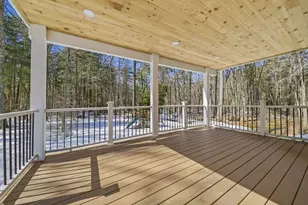 404 River St, Halifax, MA 02338 - Photo 5