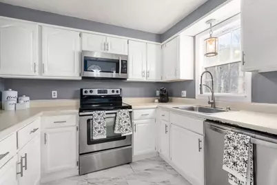 22 Eagle Dr #22, Douglas, MA 01516 - Photo 5