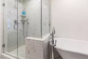 23 Braddock Park, Boston, MA 02116 - Photo 15