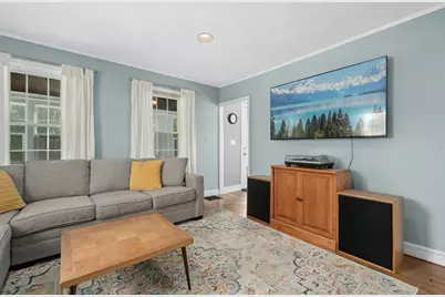 64 W Main St, Hopkinton, MA 01748 - Photo 11