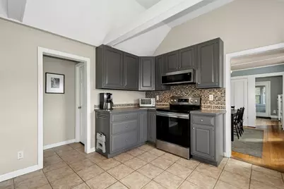 64 W Main St, Hopkinton, MA 01748 - Photo 5