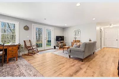 135 Sutherland, Somerset, MA 02726 - Photo 29