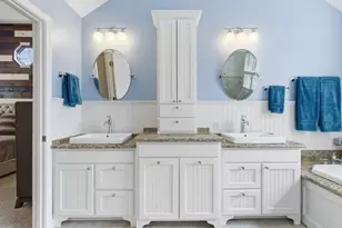 179 Pleasant St, Framingham, MA 01701 - Photo 21