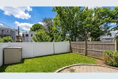 671 E 5th St #1, Boston, MA 02127 - Photo 33