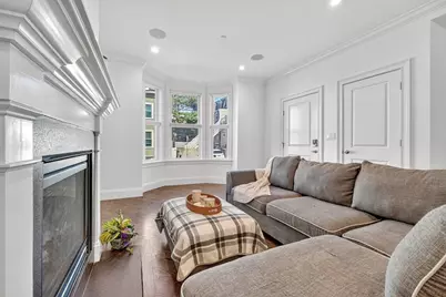 671 E 5th St #1, Boston, MA 02127 - Photo 13