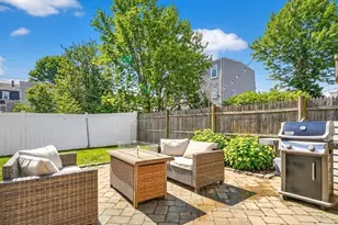 671 E 5th St, Boston, MA 02127 - Photo 29