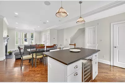 671 E 5th St #1, Boston, MA 02127 - Photo 3