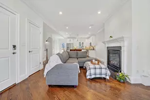 671 E 5th St, Boston, MA 02127 - Photo 11