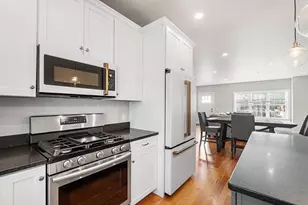 176 Main St, Medway, MA 02053 - Photo 11