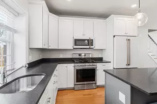 176 Main St, Medway, MA 02053 - Photo 9