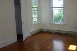 518 Watertertown St, Newton, MA 02460 - Photo 3