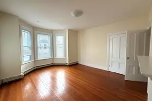 518 Watertertown St, Newton, MA 02460 - Photo 3