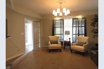 351 Plantation St, Worcester, MA 01604 - Photo 7