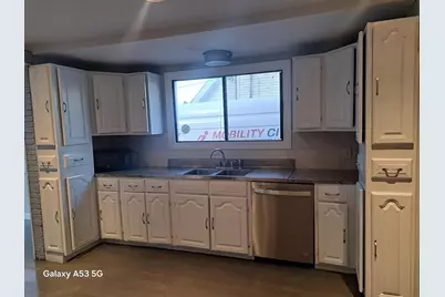 351 Plantation St, Worcester, MA 01604 - Photo 5