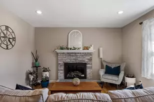 21 Potter Rd, Framingham, MA 01701 - Photo 5