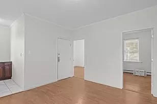 77 Pekin, Providence, RI 02908 - Photo 5