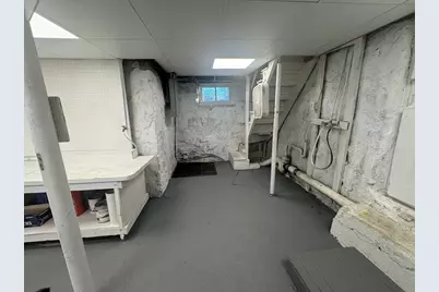 2 Sea Ave #1, Quincy, MA 02169 - Photo 29