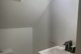 2 Sea Ave, Quincy, MA 02169 - Photo 17