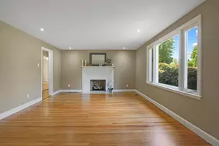 437 Salisbury St, Worcester, MA 01609 - Photo 7