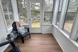 437 Salisbury St, Worcester, MA 01609 - Photo 23