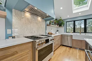 4 Ciaramitaro Ct, Gloucester, MA 01930 - Photo 9
