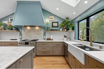 4 Ciaramitaro Ct, Gloucester, MA 01930 - Photo 1