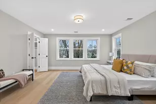 8 Dobbins St, Waltham, MA 02453 - Photo 21