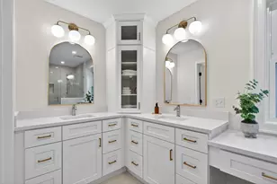 8 Dobbins St, Waltham, MA 02453 - Photo 27