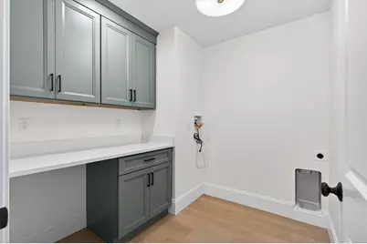 8 Dobbins Road, Waltham, MA 02453 - Photo 19