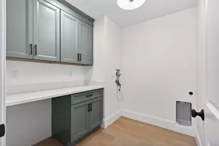 8 Dobbins St, Waltham, MA 02453 - Photo 19