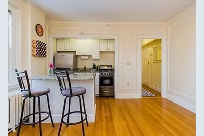 1450 Beacon Street #504, Brookline, MA 02446 - Photo 3