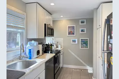 11 Oak St #43, Wellesley, MA 02482 - Photo 11