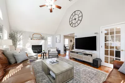 35 Christopher Drive, Attleboro, MA 02703 - Photo 11