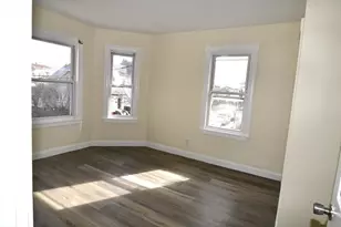 121 Cottage St, Everett, MA 02149 - Photo 25