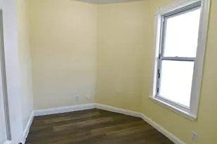 121 Cottage St, Everett, MA 02149 - Photo 27