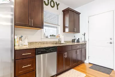 142 Boston St #2, Boston, MA 02125 - Photo 7