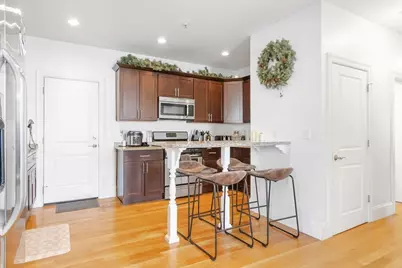 142 Boston St #2, Boston, MA 02125 - Photo 9